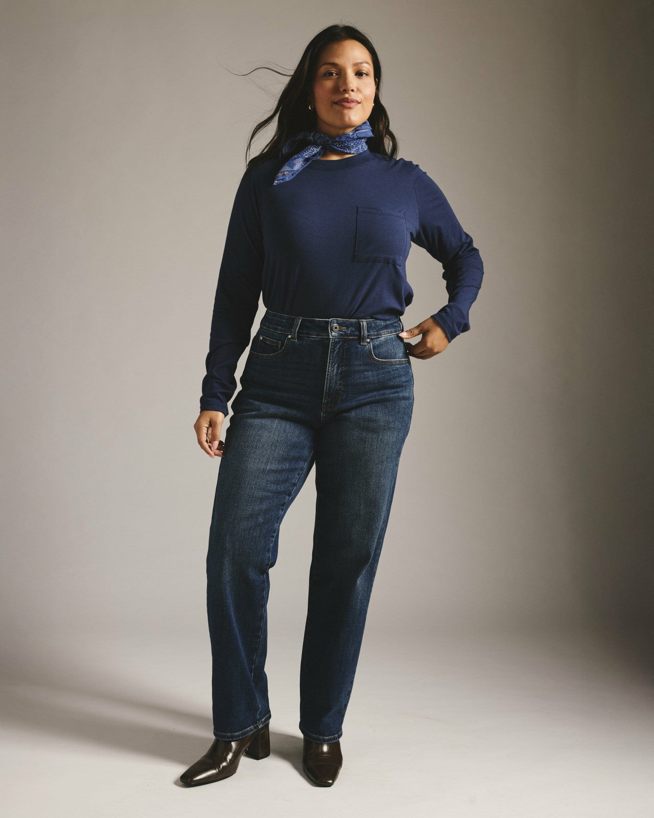 Universal Standard Etta High Rise Straight Leg Jeans 31 Inch - Saint Lawrence Blue