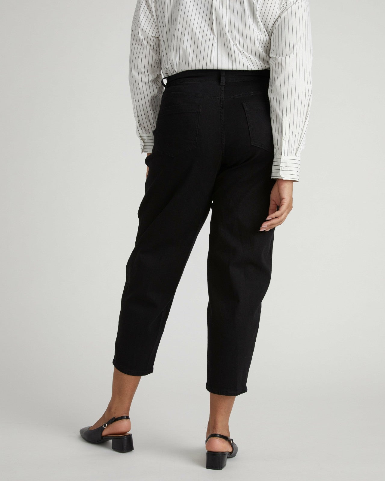 Universal Standard Dakota Twisted Leg Jeans - Jet Black