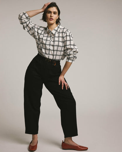 Universal Standard Dakota Twisted Leg Jeans - Jet Black