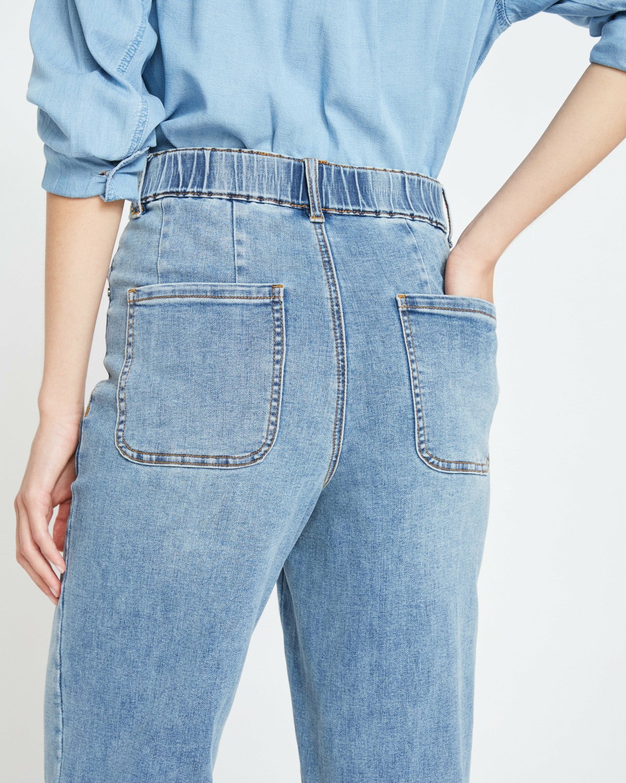 Universal Standard Elastic Waist Weekend Jeans - Distressed Washed Indigo