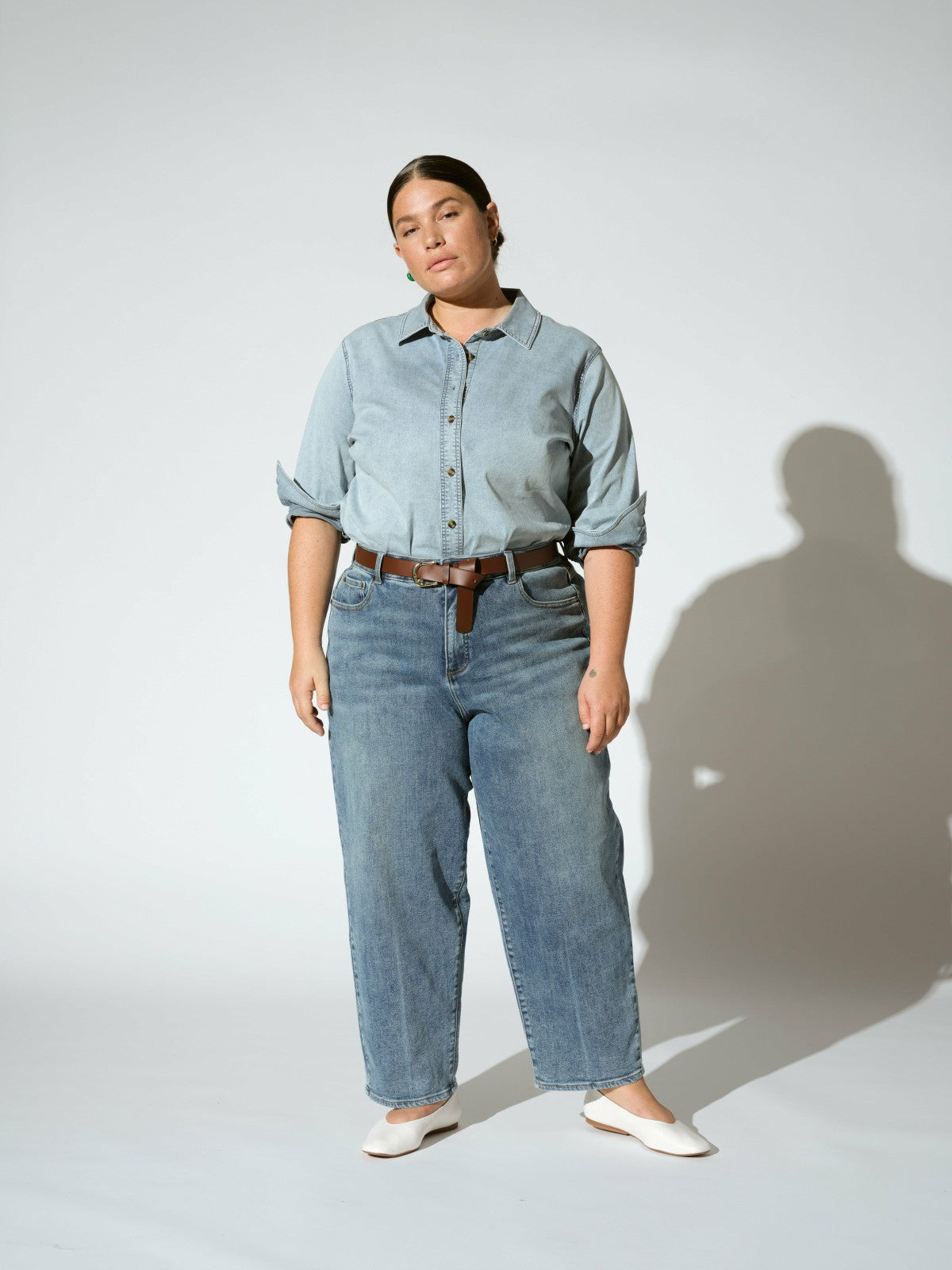 Universal Standard Lou High Rise Barrel Leg Jeans - Rizzo Blue