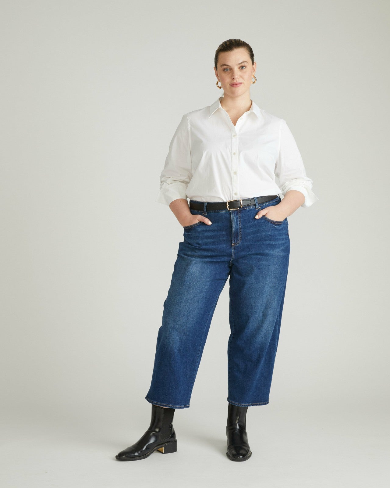 Universal Standard Bae Boyfriend Crop Jeans - Naval Blue Wash