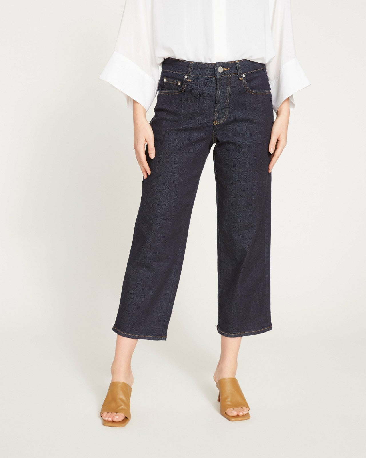 Universal Standard Bae Boyfriend Crop Jeans - Vintage Indigo Selvedge