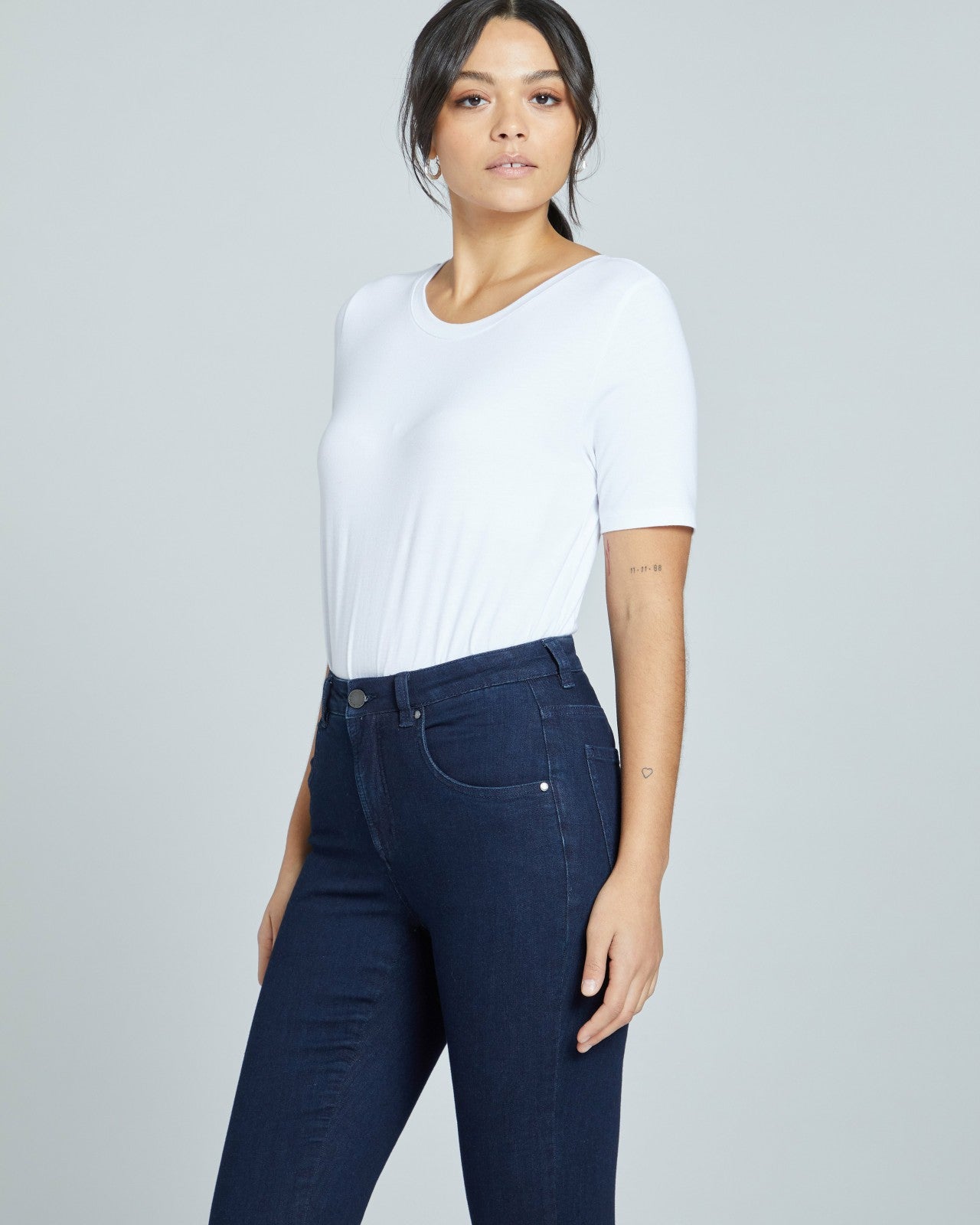Universal Standard Seine High Rise Skinny Jeans 27 Inch - Dark Indigo