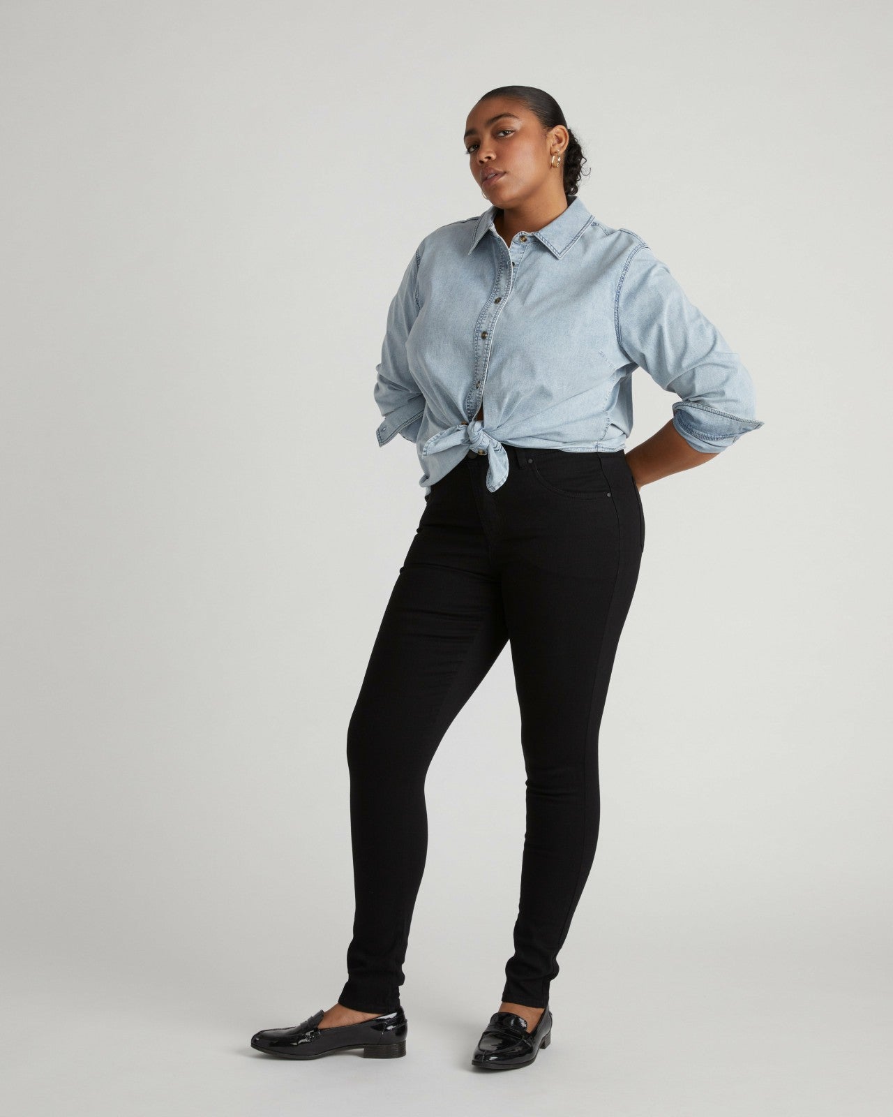 Universal Standard Seine High Rise Skinny Jeans 32 Inch - Jet Black