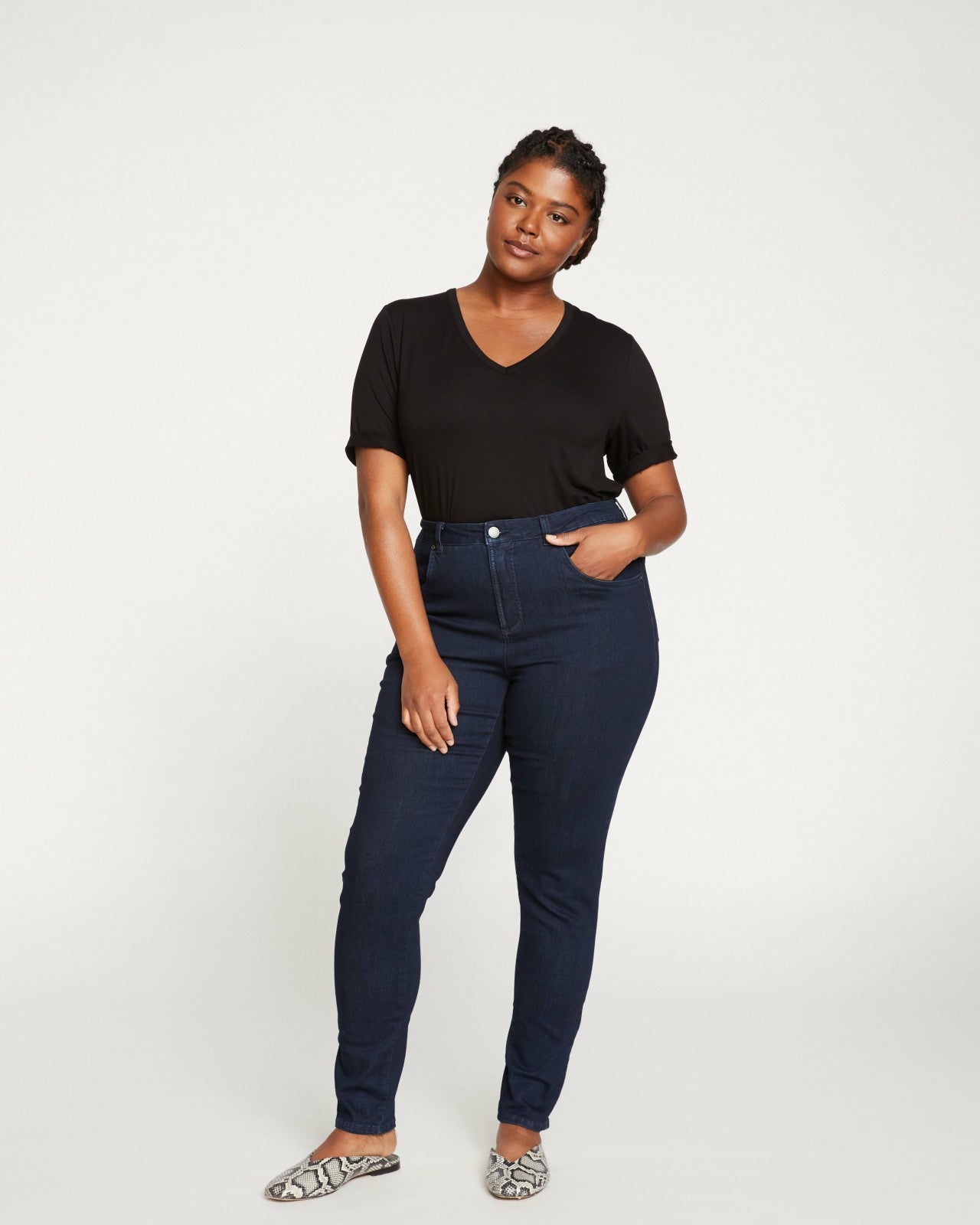 Universal Standard Seine High Rise Skinny Jeans 32 Inch - Dark Indigo