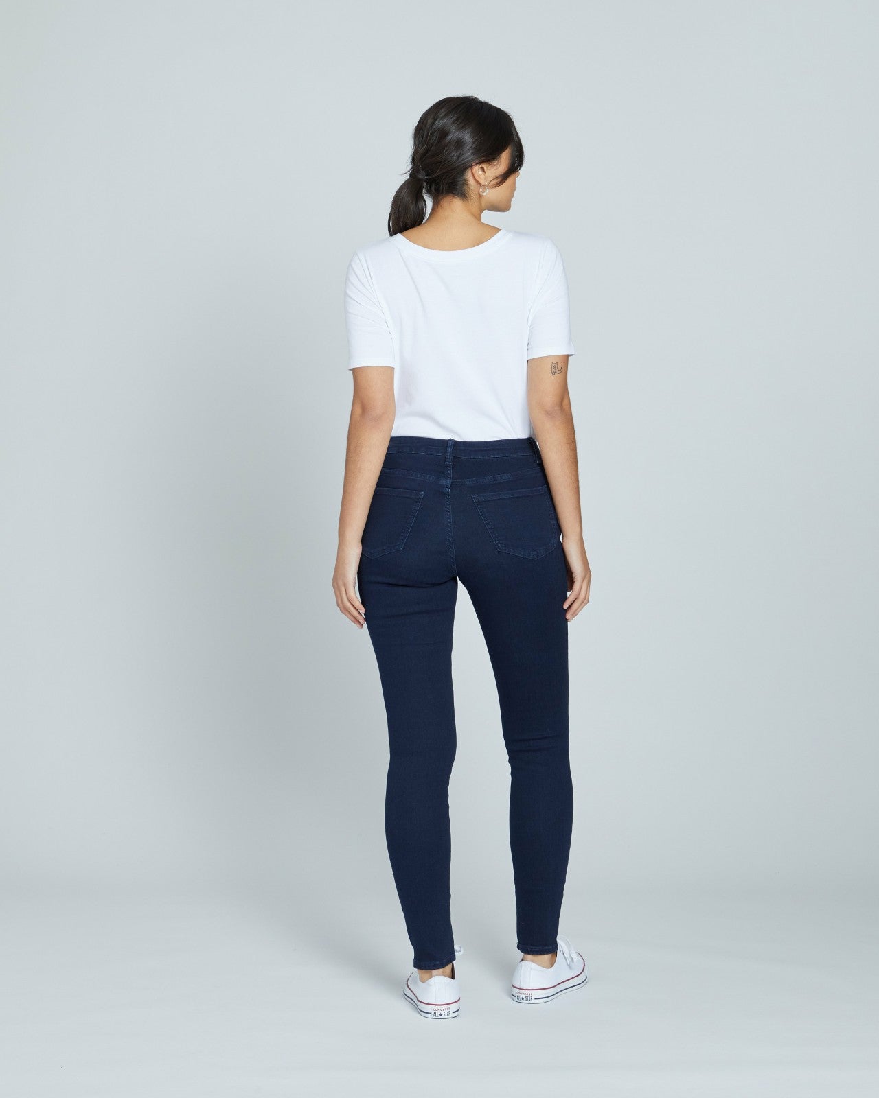 Universal Standard Seine High Rise Skinny Jeans 32 Inch - Dark Indigo