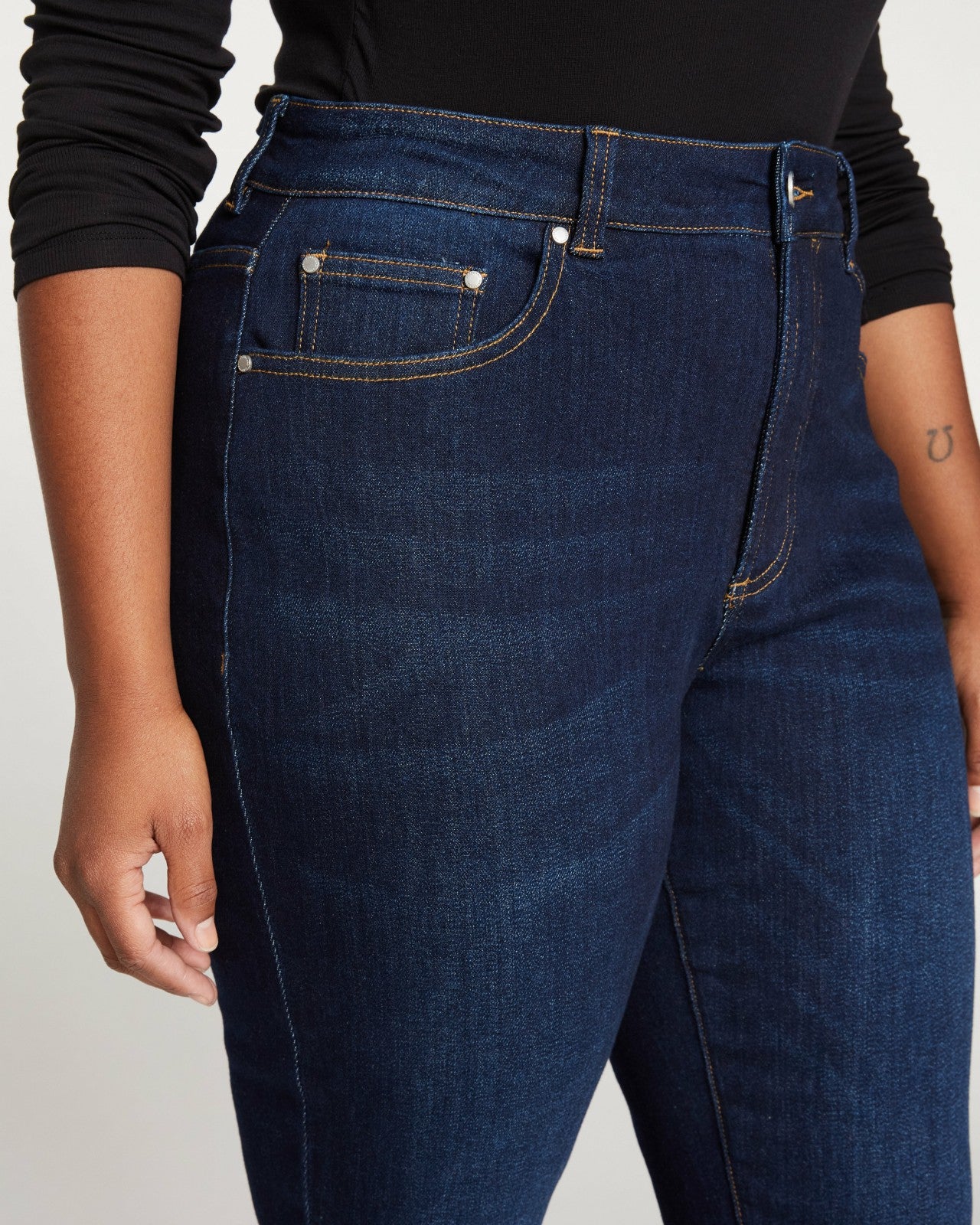 Universal Standard Joni High Rise Curve Slim Leg Jeans 27 Inch - Midnight Blue