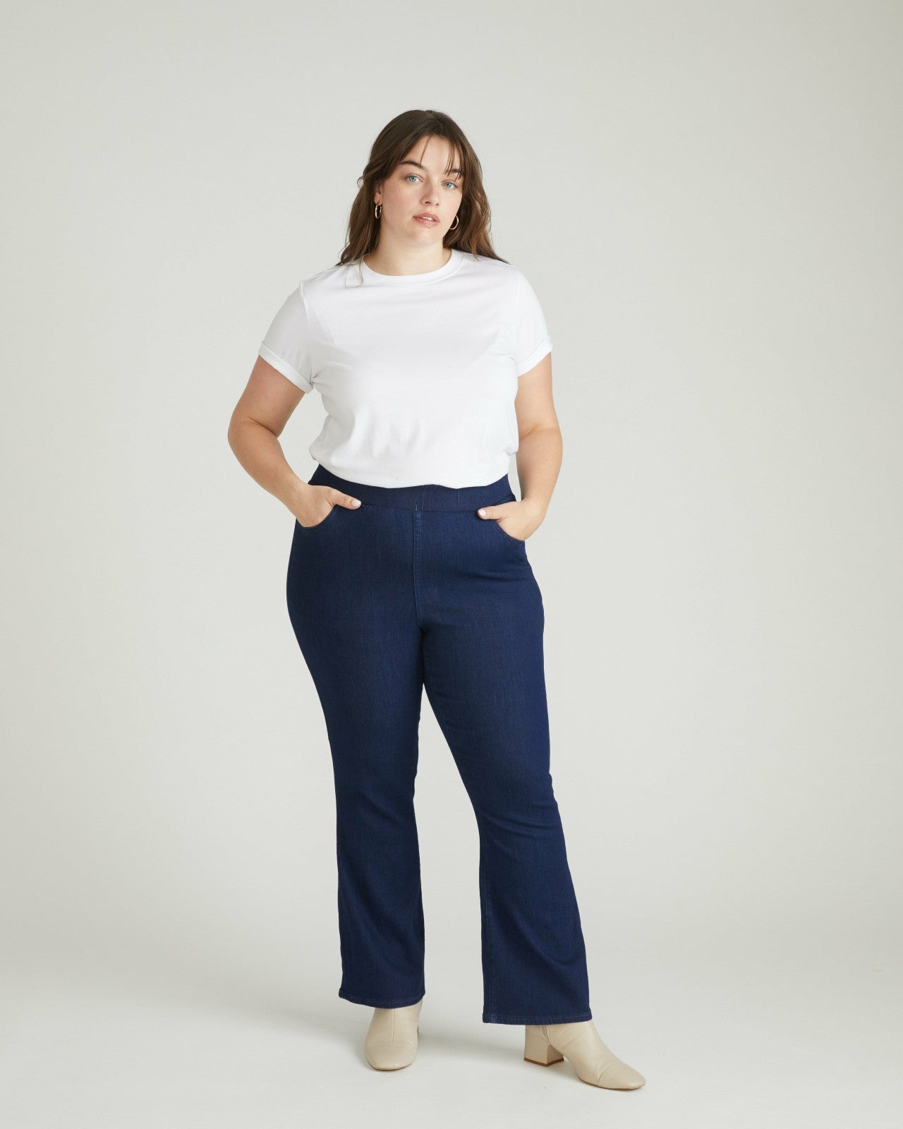 Universal Standard ComfortDenim Bootcut Jeans - Dark Indigo