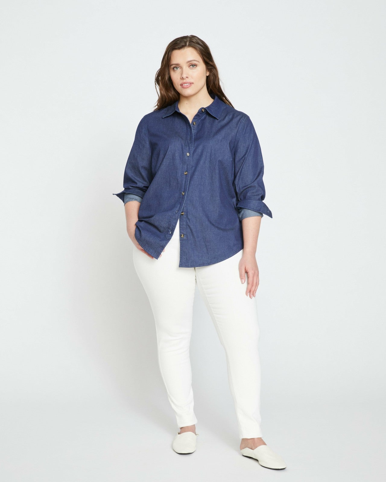 Universal Standard Minimalist Stretch Cotton Chambray Shirt - Dark Indigo