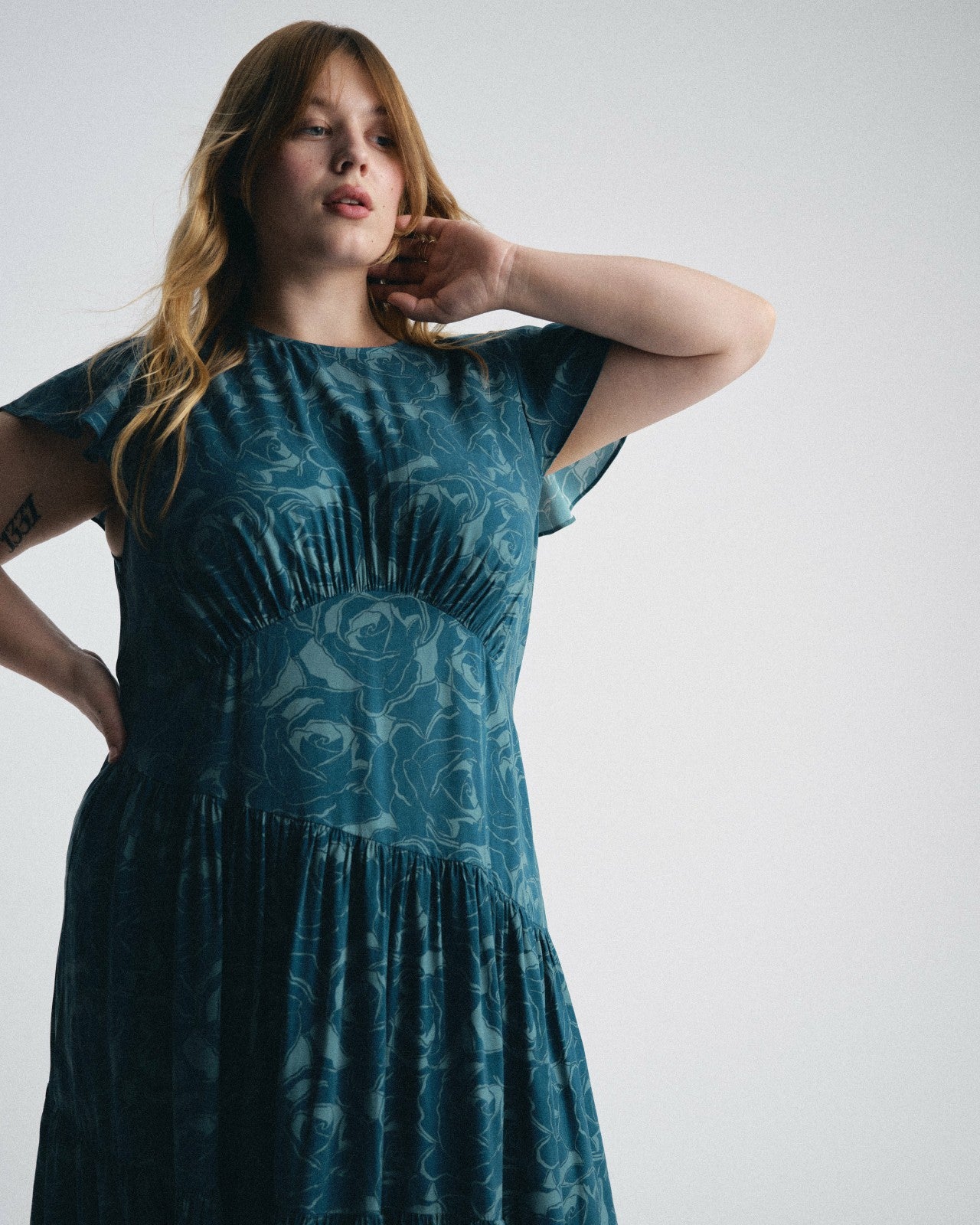 Universal Standard Mariella Stretch Cupro Dress - Rose Print in Deep Teal