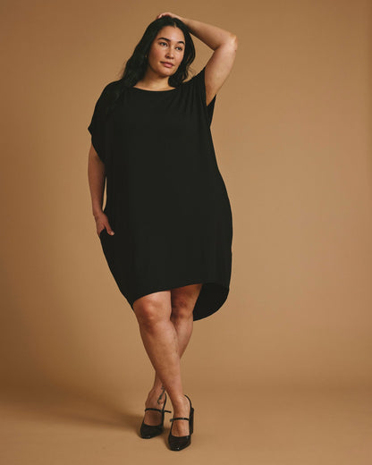 Universal Standard Helen Liquid Jersey Shift Dress - Black