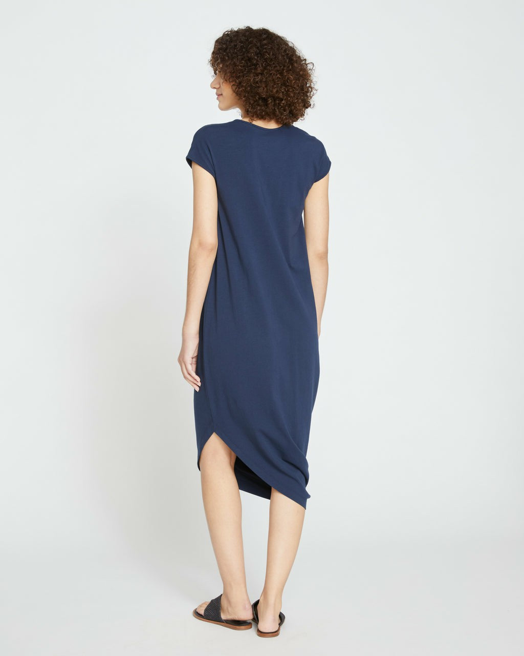 Universal Standard Iconic Geneva V-Neck Dress - Midnight