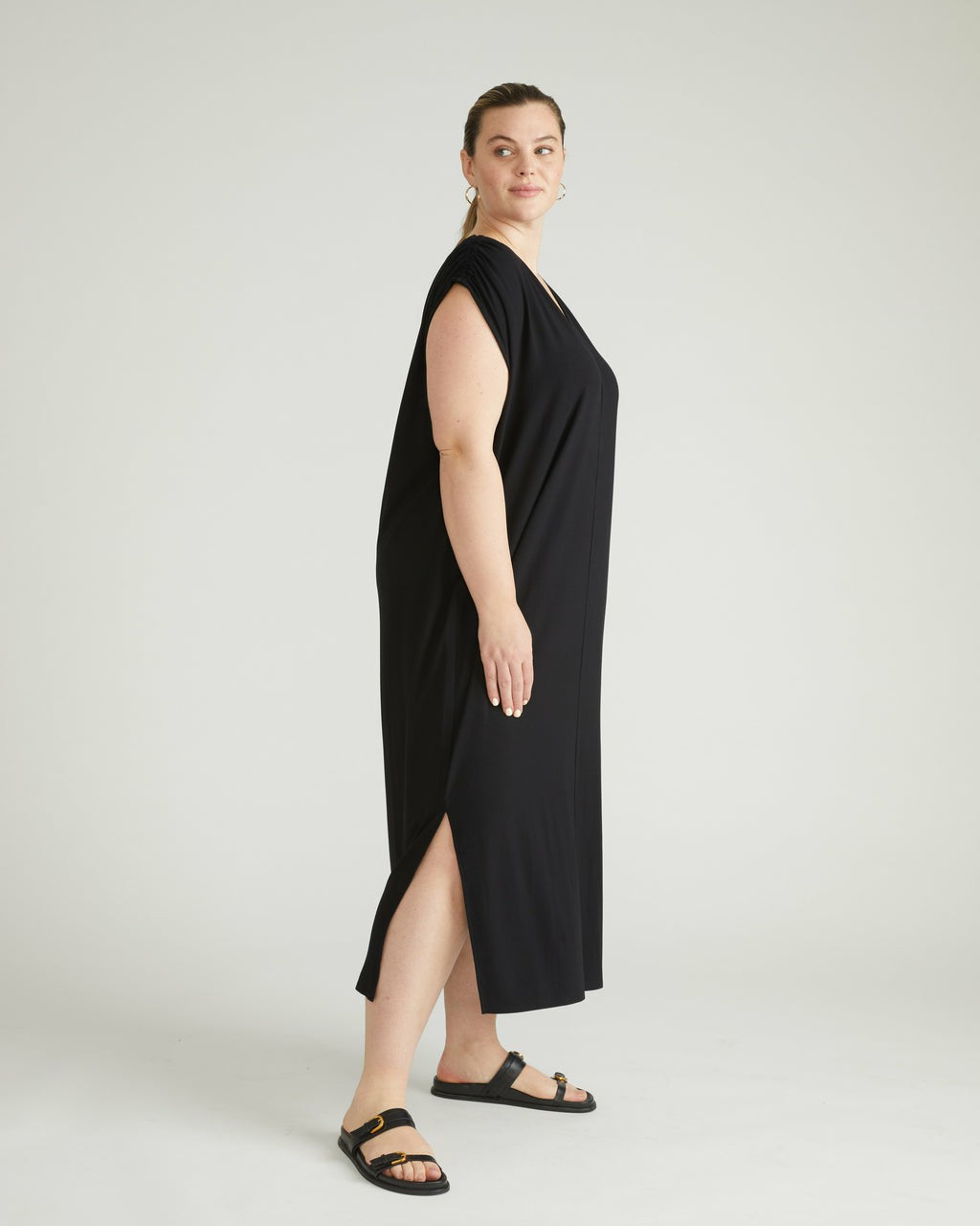 Universal Standard Kris Divine Jersey Kaftan - Black