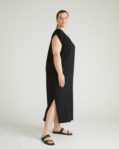 Universal Standard Kris Divine Jersey Kaftan - Black