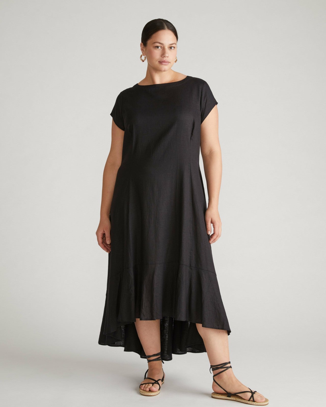 Universal Standard Sunset Linen Blend Flounce Dress - Black