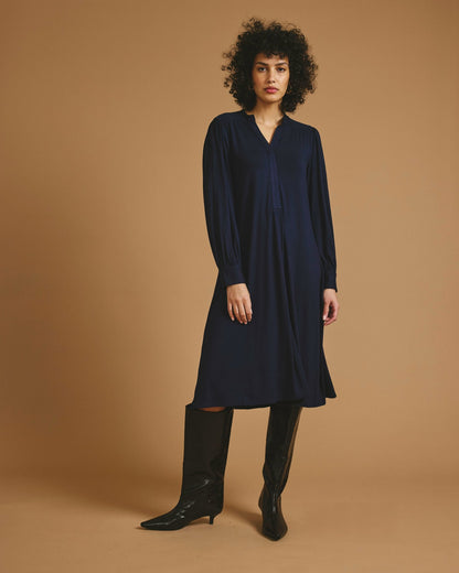 Universal Standard Gramercy Liquid Jersey Dress - Midnight