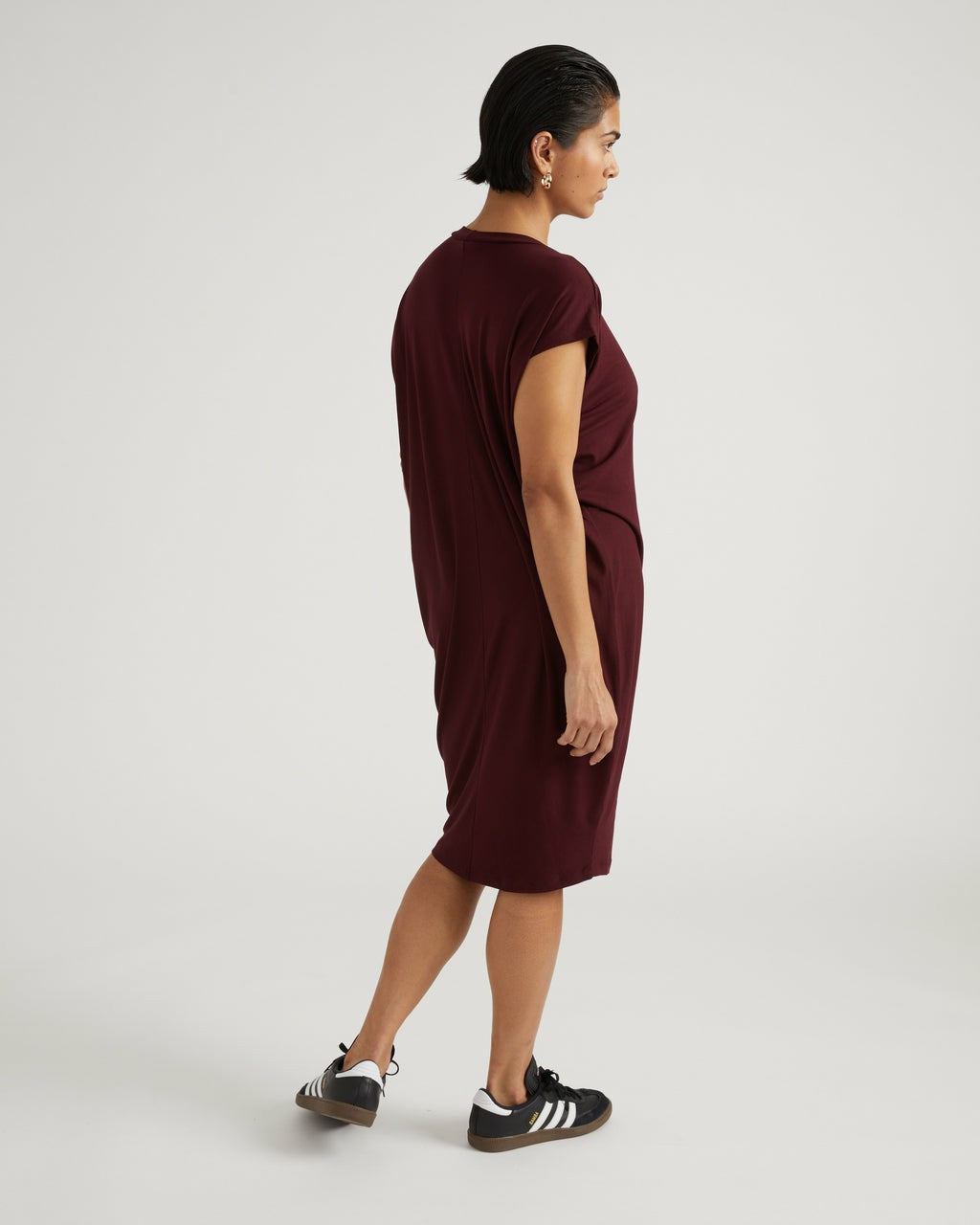 Universal Standard Carrea Relaxed Liquid Jersey Dress - Black Cherry