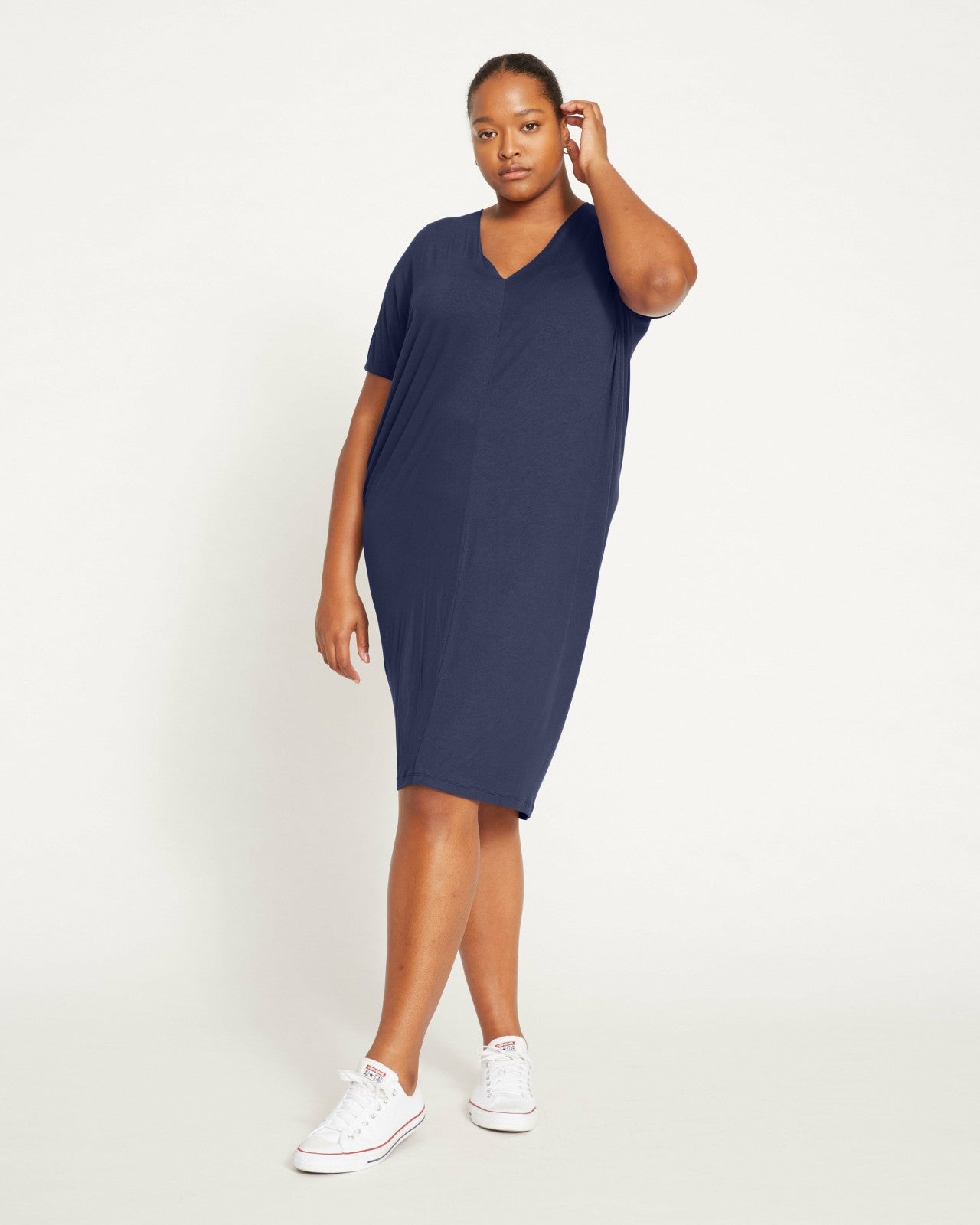 Universal Standard Teresa Liquid Jersey V-Neck Dress - Midnight