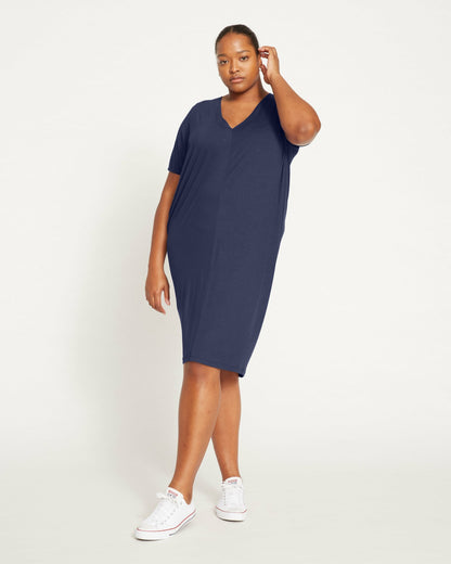 Universal Standard Teresa Liquid Jersey V-Neck Dress - Midnight