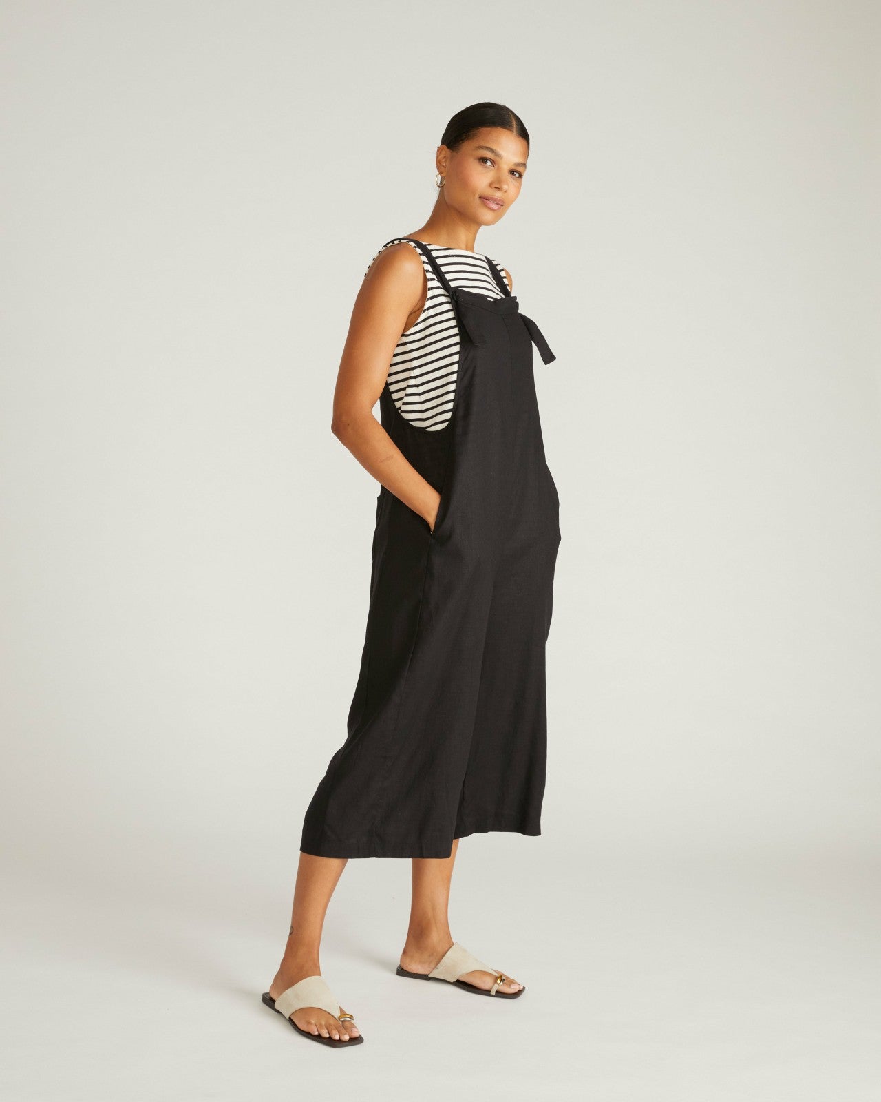 Universal Standard Kora Linen Blend Overalls - Black