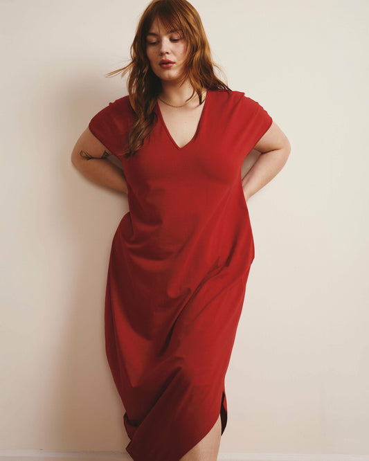 Universal Standard Iconic Geneva V-Neck Dress - Ruby Red