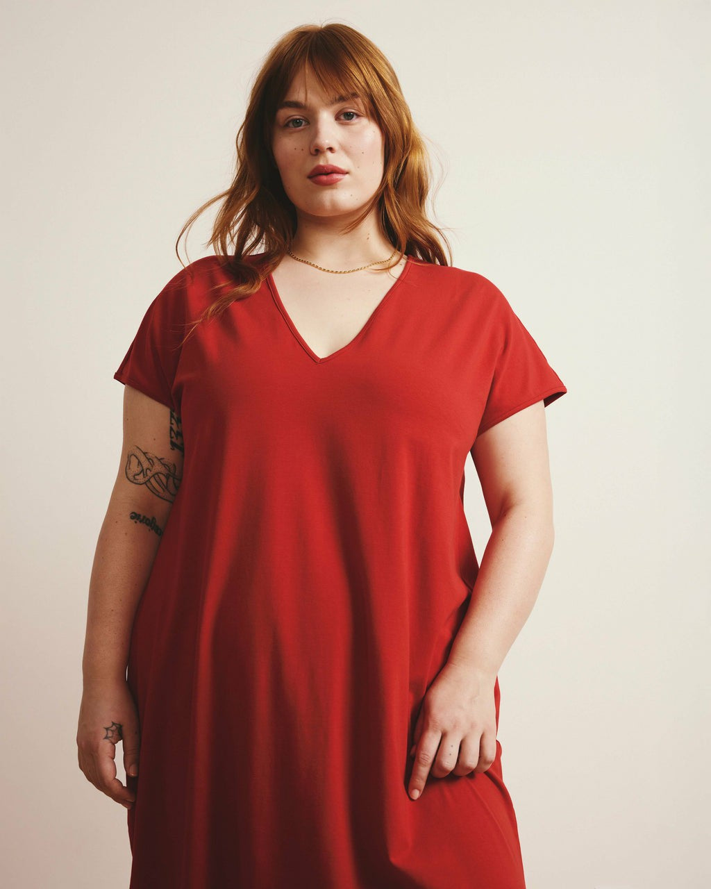 Universal Standard Iconic Geneva V-Neck Dress - Ruby Red