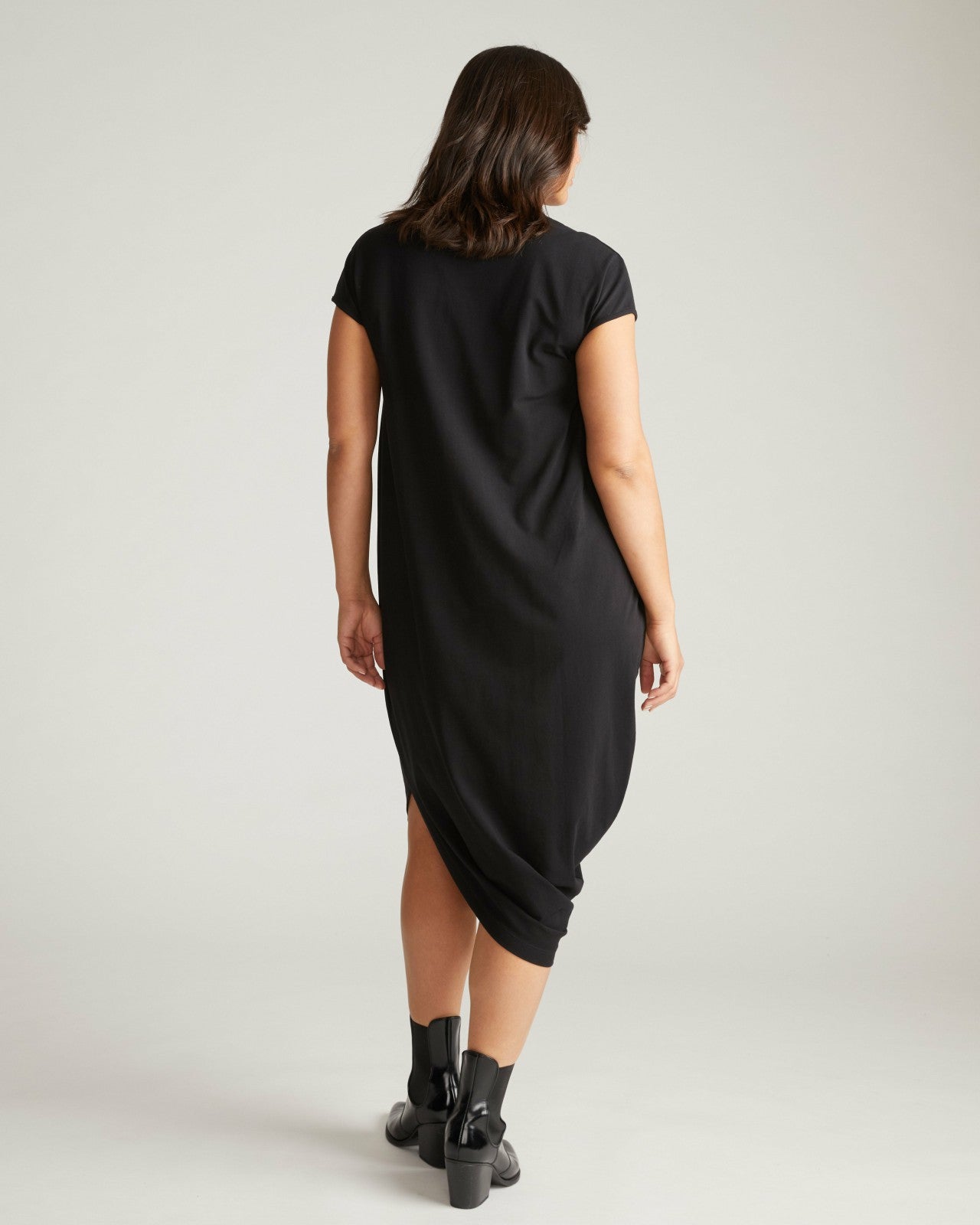 Universal Standard Iconic Geneva V-Neck Dress - Black