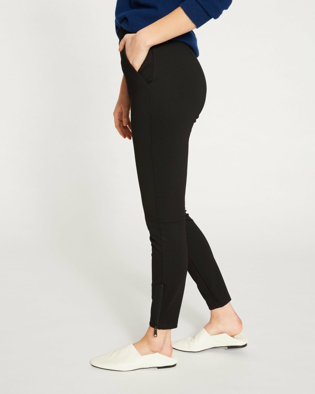 Universal Standard Moro Pocket Signature Ponte Pants - Black