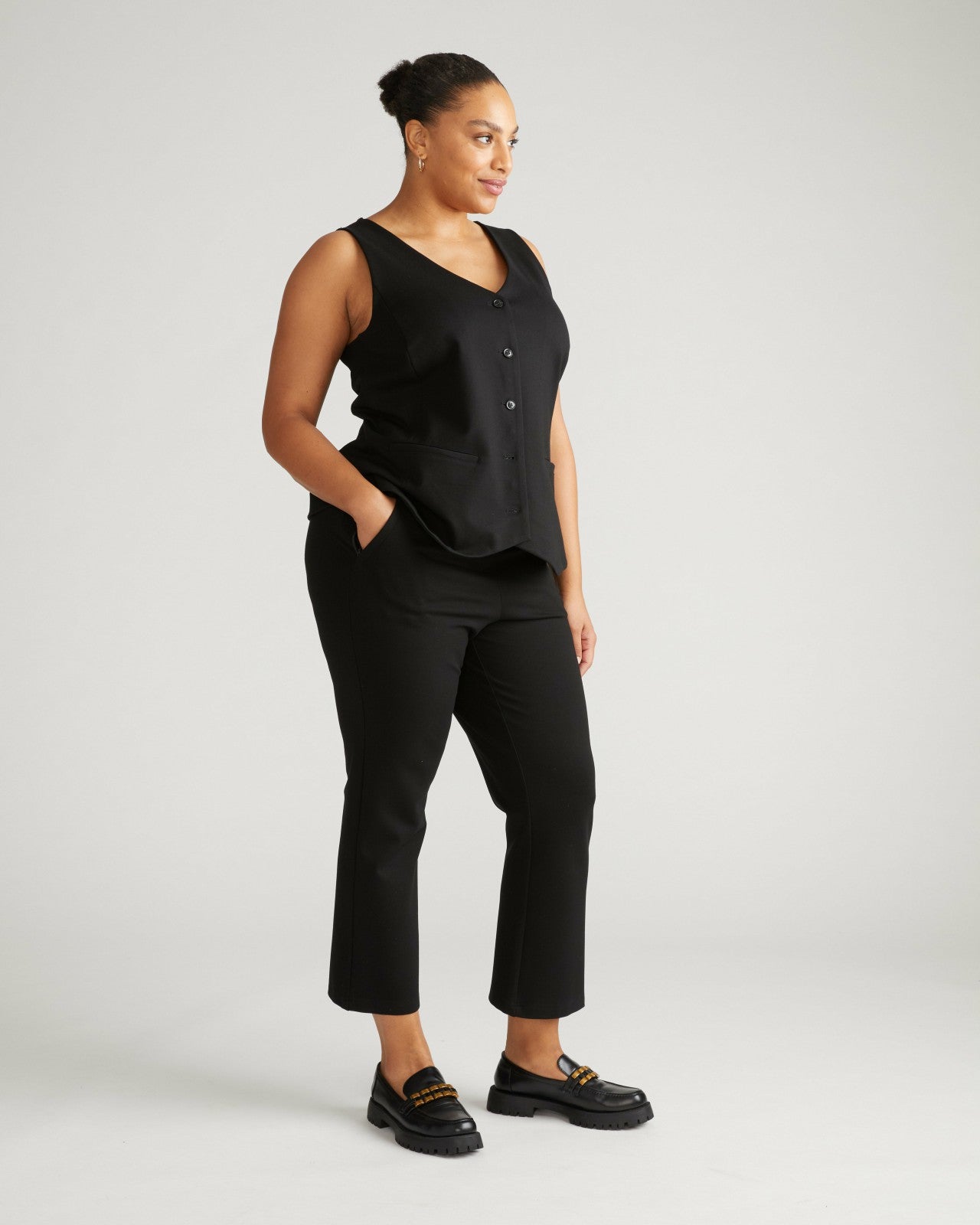 Universal Standard Amaya Ponte Kick Flare Pants - Black