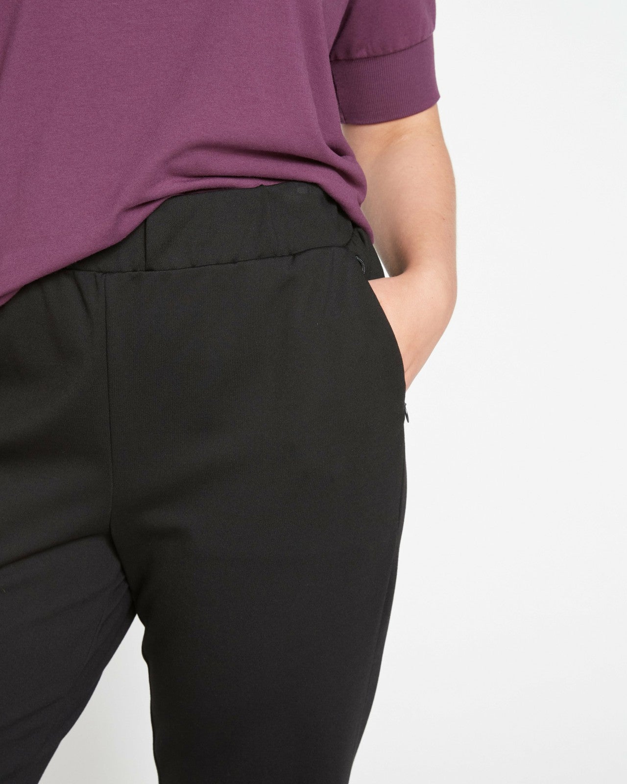 Universal Standard Smart Signature Ponte Pants - Black