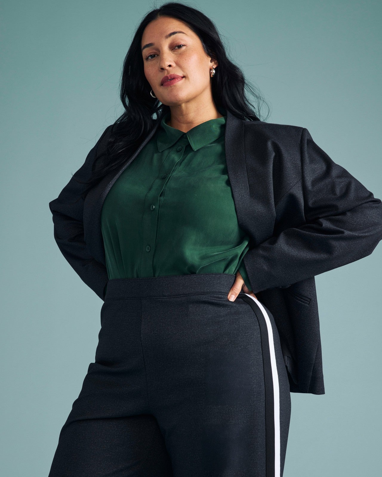Universal Standard Cooling Stretch Cupro Artist Shirt - Forest Green