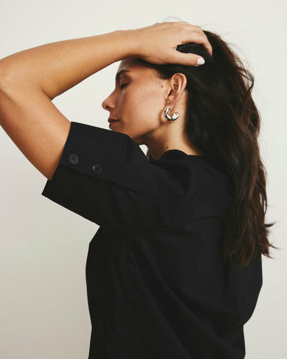 Universal Standard Elbe Stretch Poplin Short Sleeve Shirt - Black