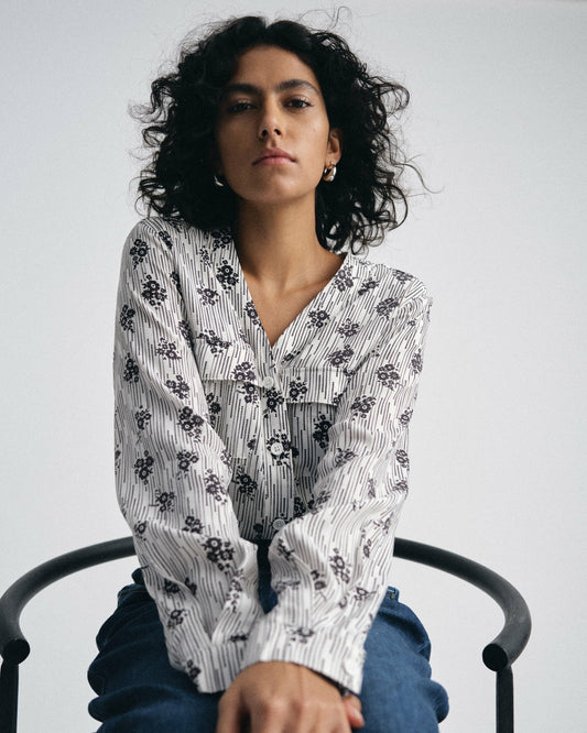 Universal Standard Cooling Stretch Cupro Button-Down Blouse - Vintage Daydream Print