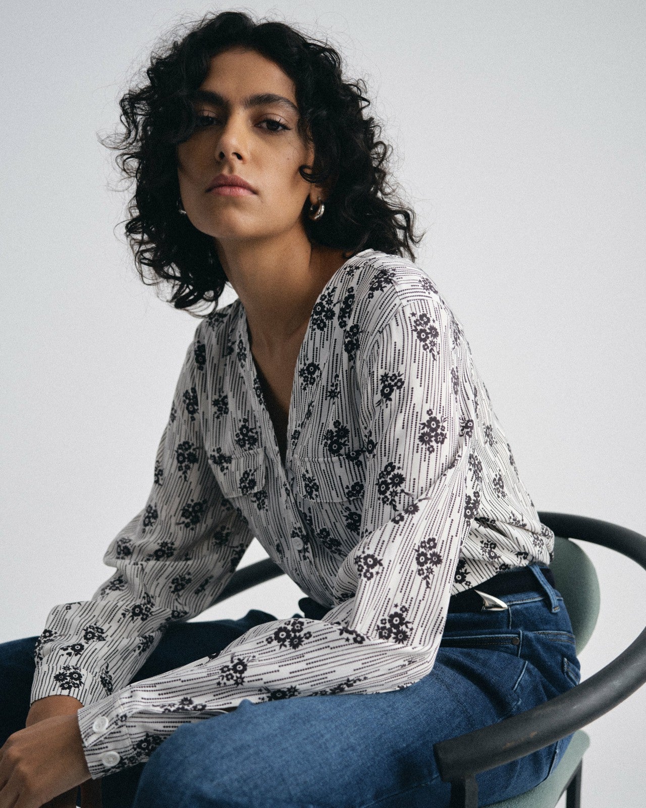 Universal Standard Cooling Stretch Cupro Button-Down Blouse - Vintage Daydream Print
