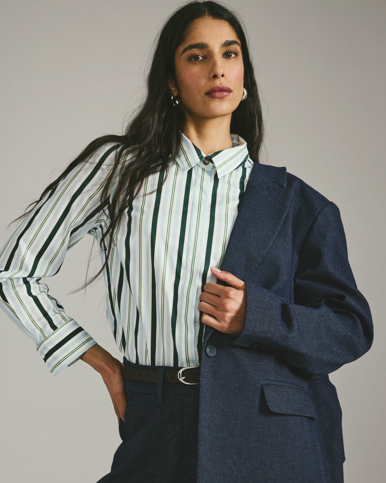 Universal Standard Elbe Stretch Poplin Shirt Classic Fit - Forest Green Multi Stripe