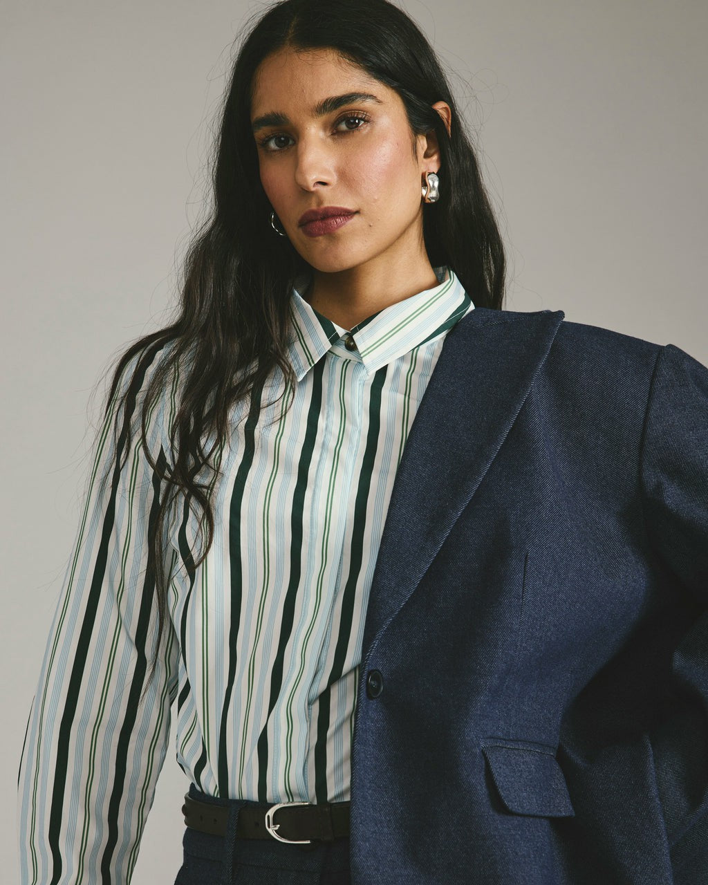 Universal Standard Elbe Stretch Poplin Shirt Classic Fit - Forest Green Multi Stripe
