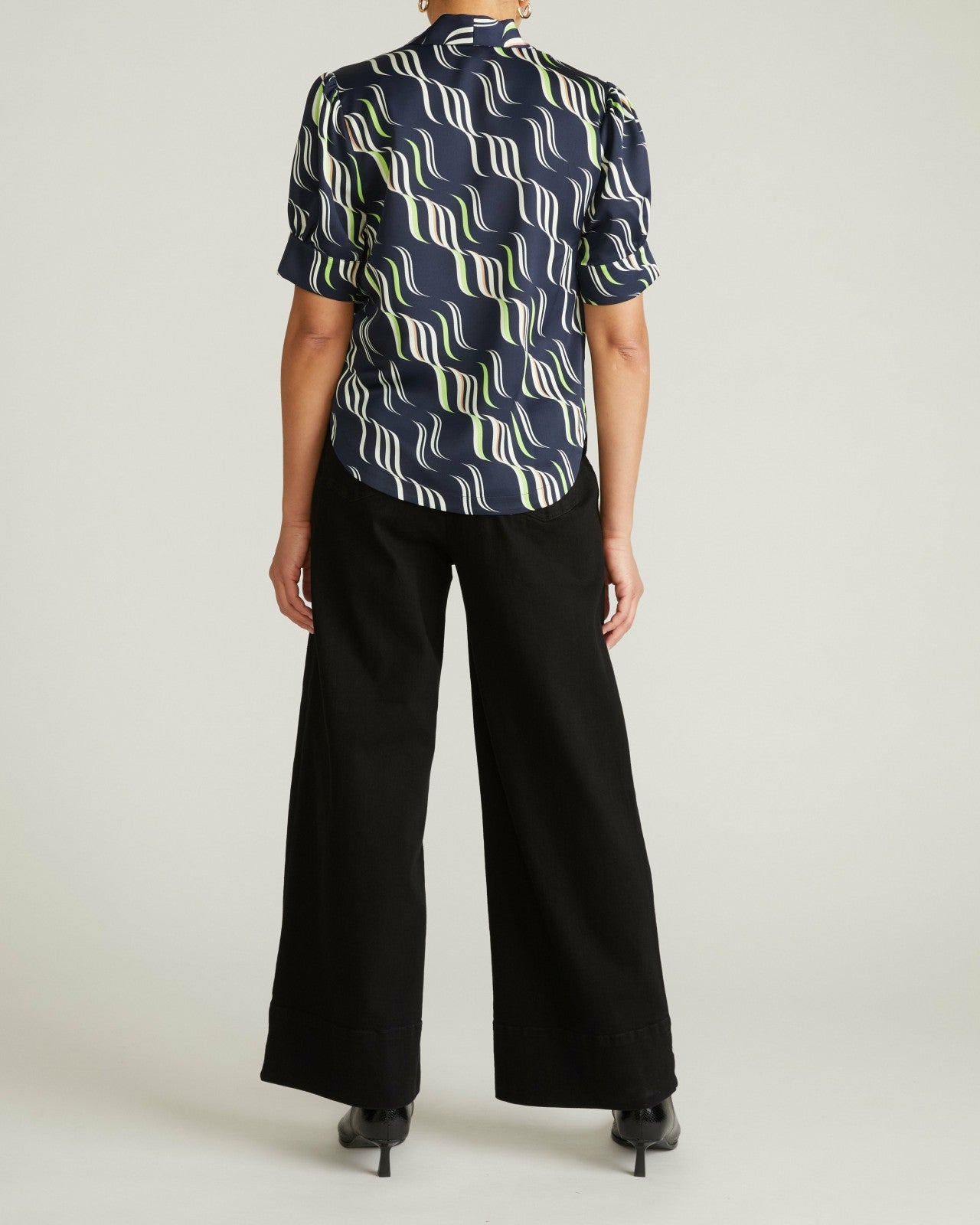 Universal Standard Beatrice Soft Satin Top - Paddington Ribbon Print