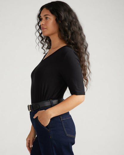 Universal Standard Lily Liquid Jersey V-Neck Stovepipe Tee - Black