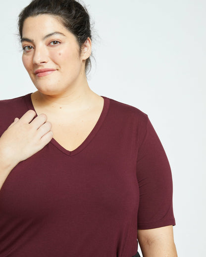 Universal Standard Lily Liquid Jersey V-Neck Stovepipe Tee - Black Cherry