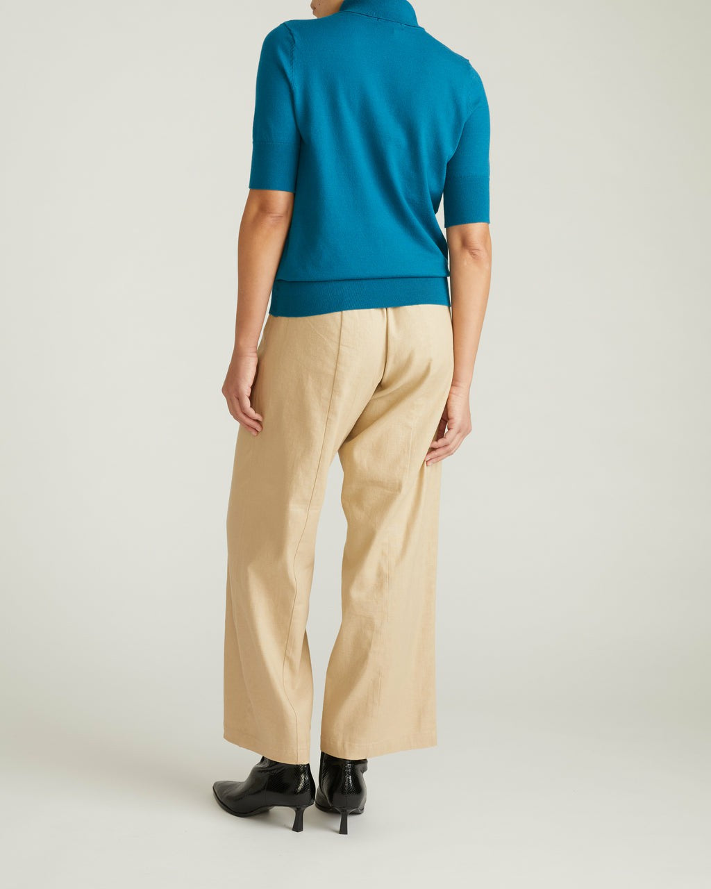 Universal Standard Savvy Fine Knit Turtleneck Sweater Top - Blue Beetle