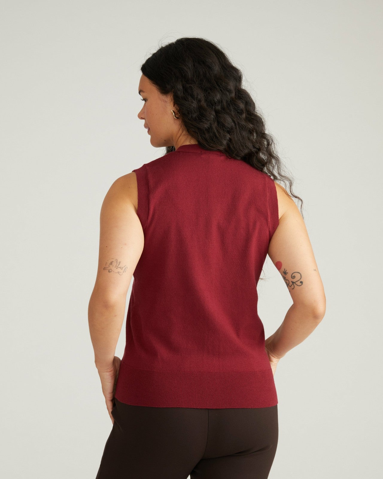 Universal Standard Savvy Fine Knit Cardigan Vest - Red Geranium