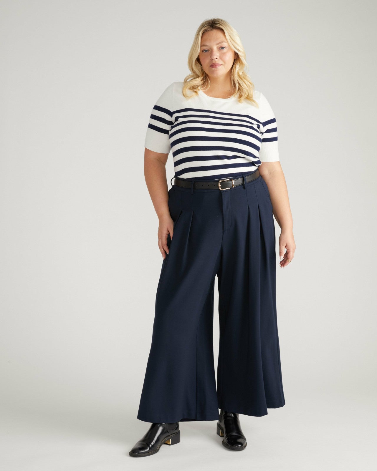 Universal Standard Palais Wide Leg Ponte Pants - Navy