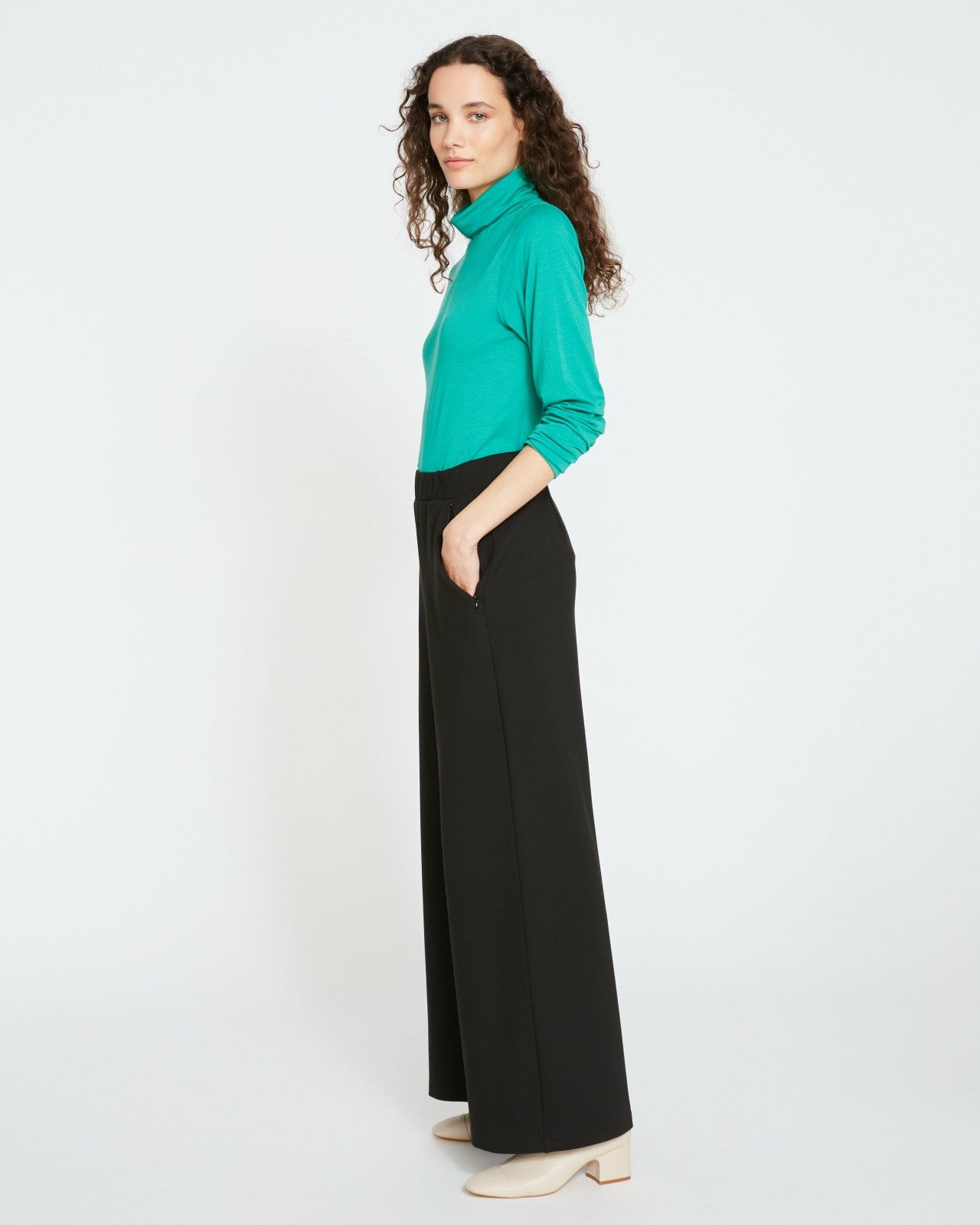 Universal Standard Stephanie Wide Leg Ponte Pants - Black