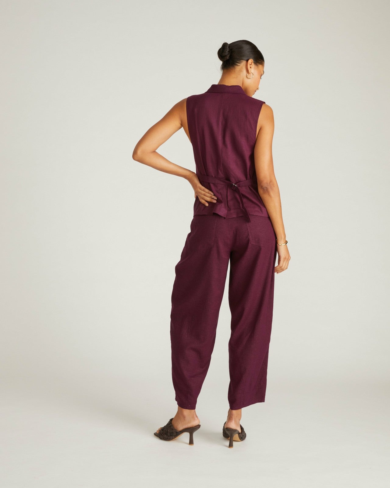 Universal Standard Lou Barrel Leg Linen Blend Pants - Acai