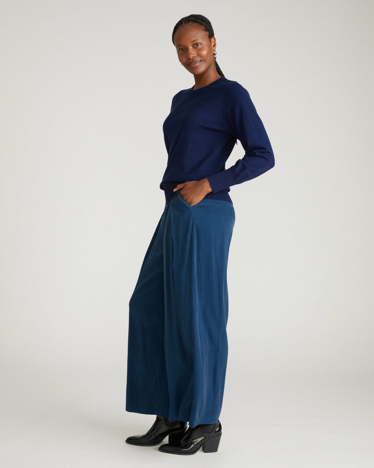 Universal Standard Palais Cooling Cupro Wide Leg Pant - Pageant Blue