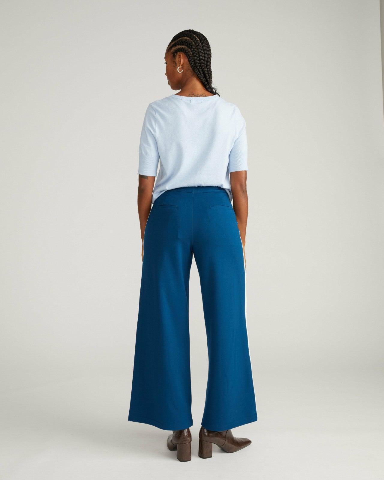 Universal Standard Stephanie Wide Leg Stripe Ponte Pants 30 Inch - Deep Teal with Camel/E