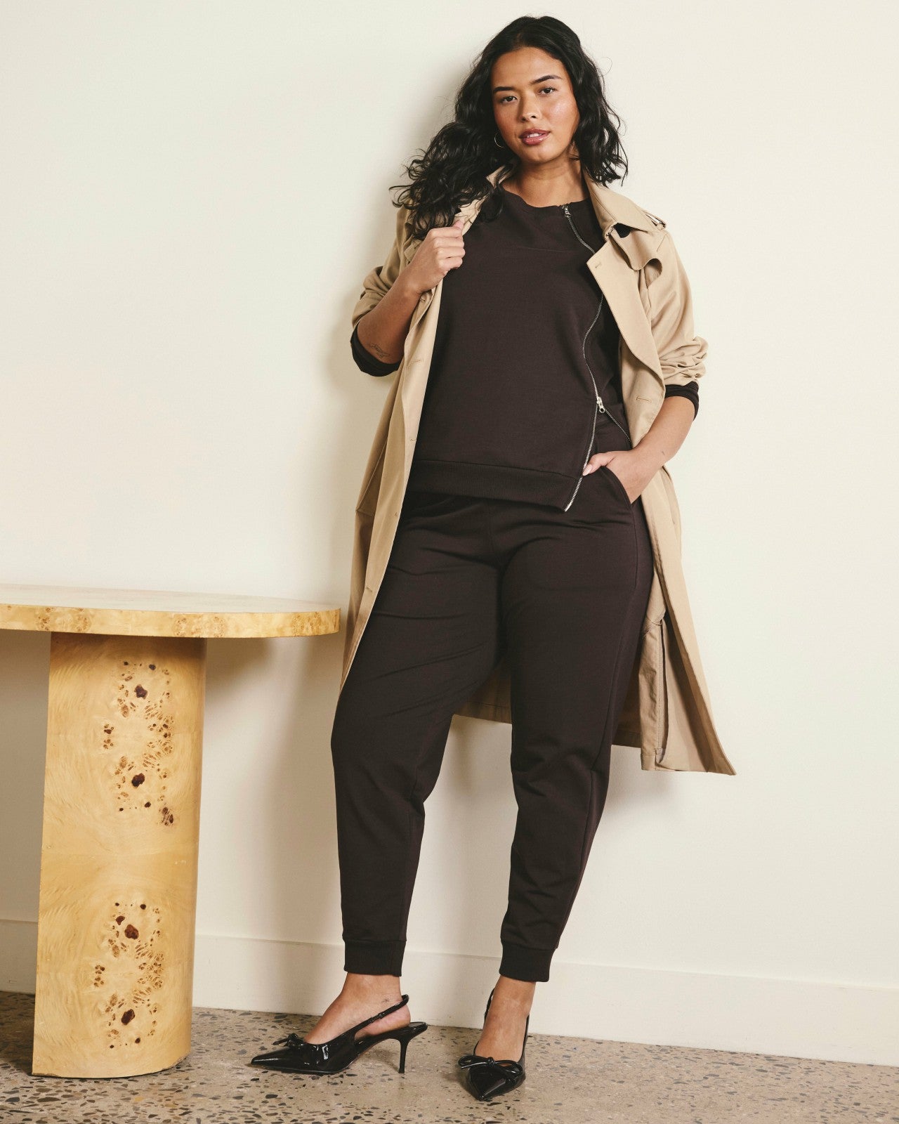 Universal Standard Selma French Terry Jogger - Deep Brown