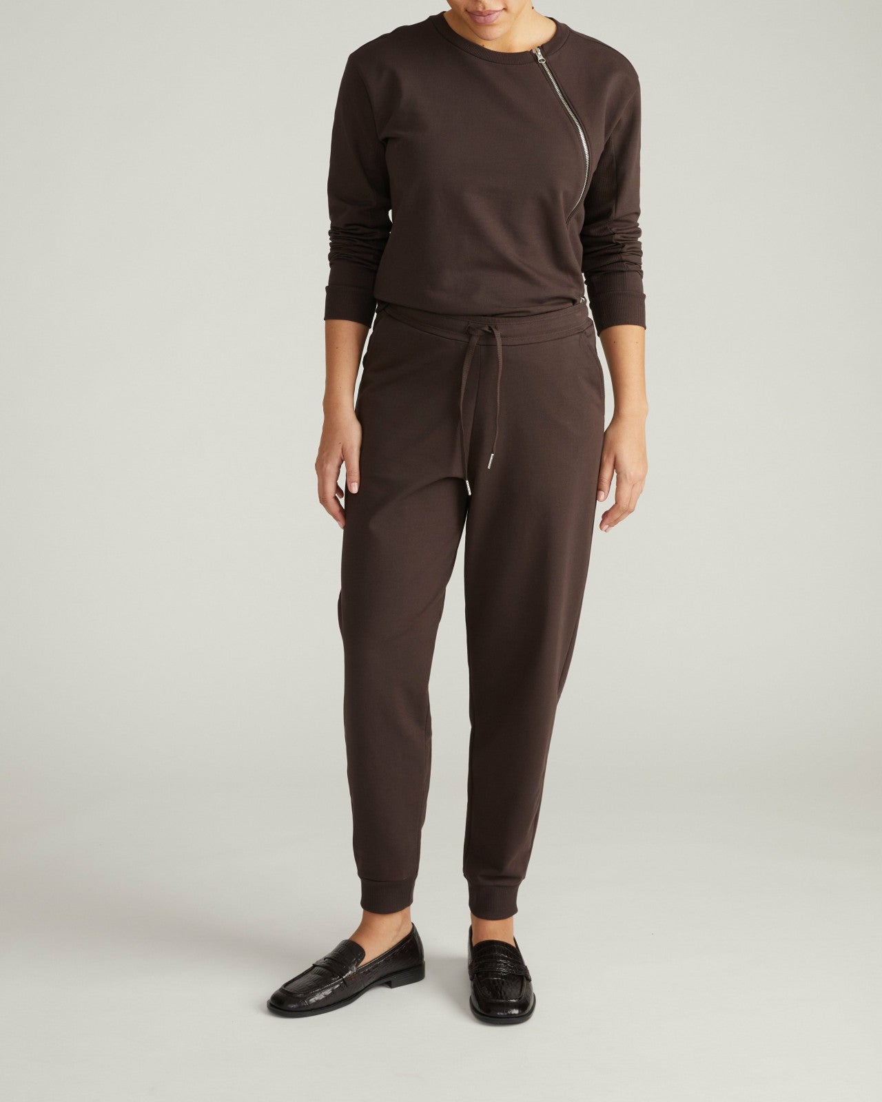 Universal Standard Selma French Terry Jogger - Deep Brown