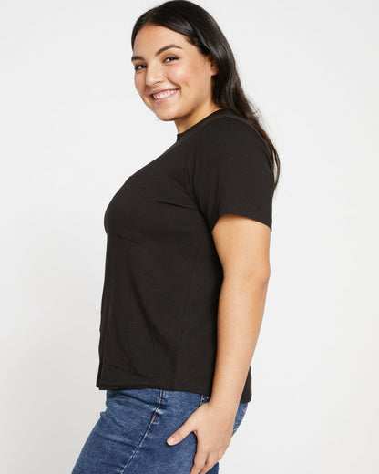 Universal Standard Garcon Tee - Black
